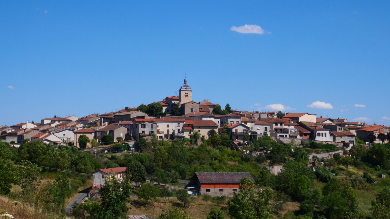 Saint-Germain-Laval, village médiéval remarquable - Roannais Tourisme