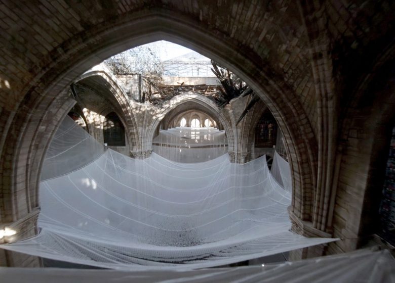 Les docs de la Micro-Folie – Notre-Dame de Paris, le chantier du siècle