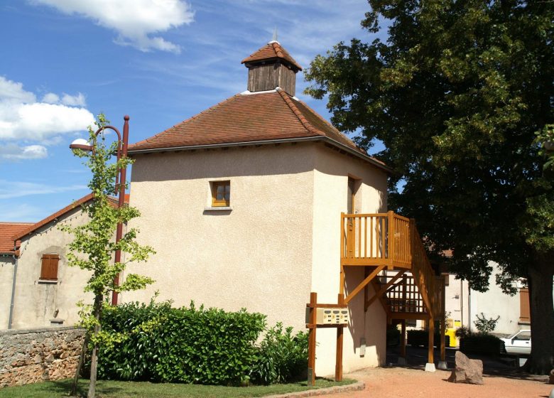 Village de Saint-Cyr-de-Favières