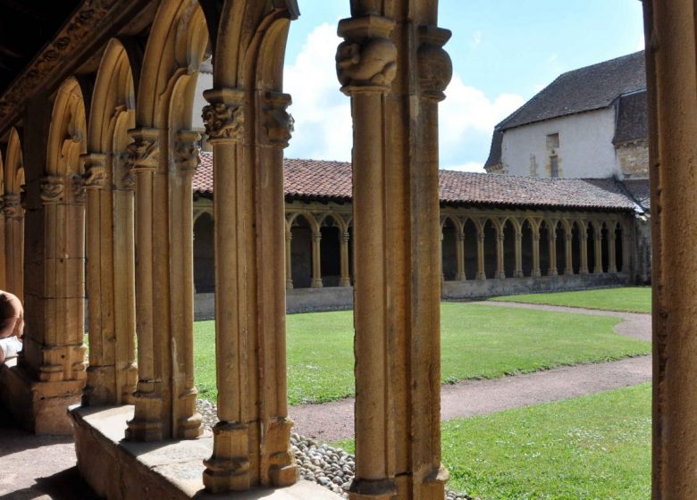 Escapade au Pays de Charlieu, Pralines et Patrimoine